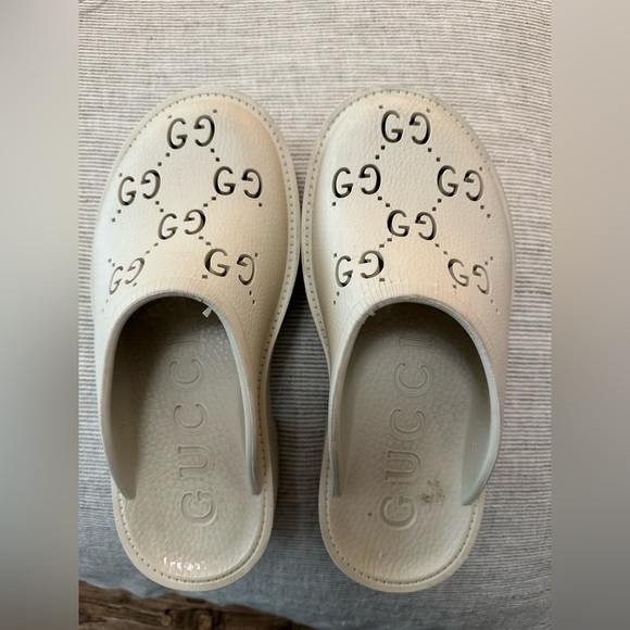 Gucci rubber clogs. - Picture 1 of 5